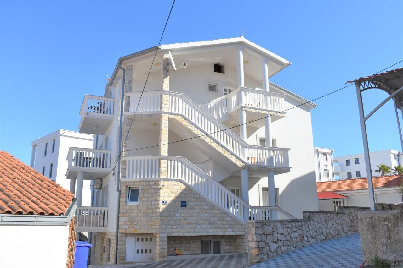 Apartments Janja ムルテル エクステリア 写真