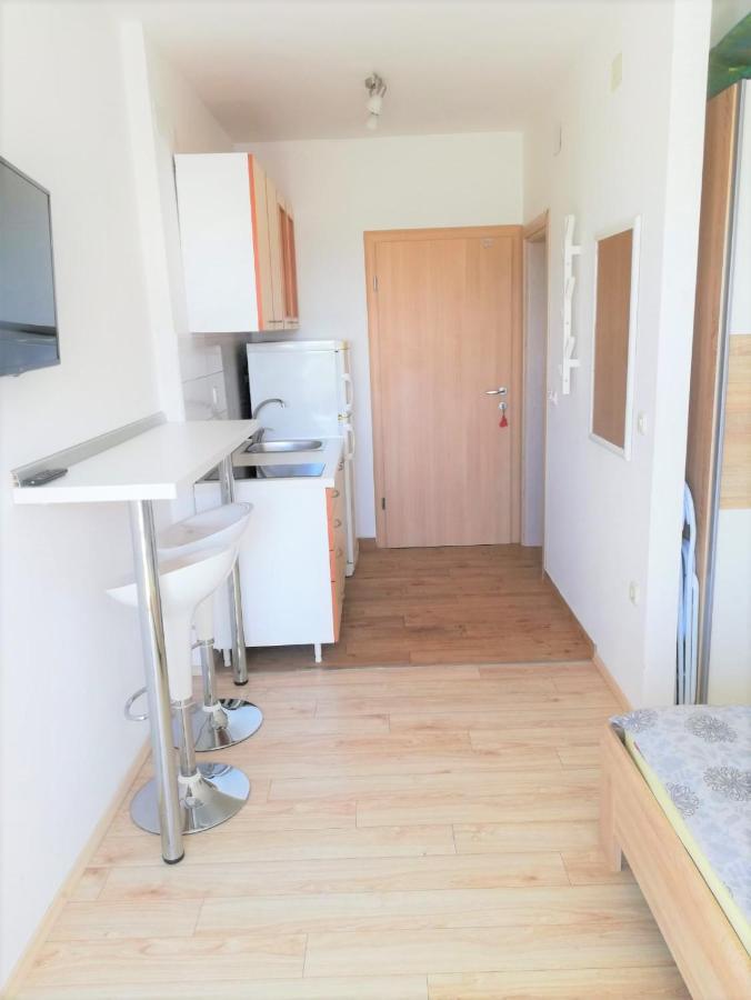 Apartments Janja ムルテル エクステリア 写真
